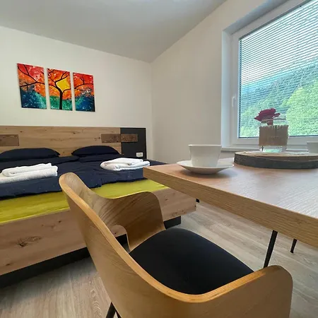 And Pri Baslju Privatunterkunft