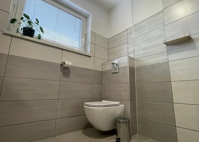 And Pri Baslju Rum i privatbostad