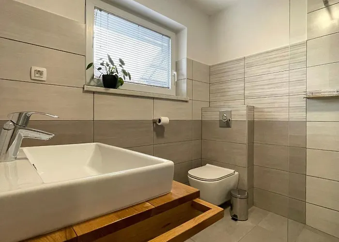 منزل للإقامة And Pri Baslju